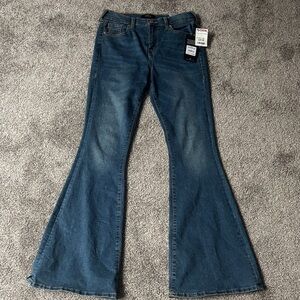 NWT Size 26 True Religion Flare Jeans